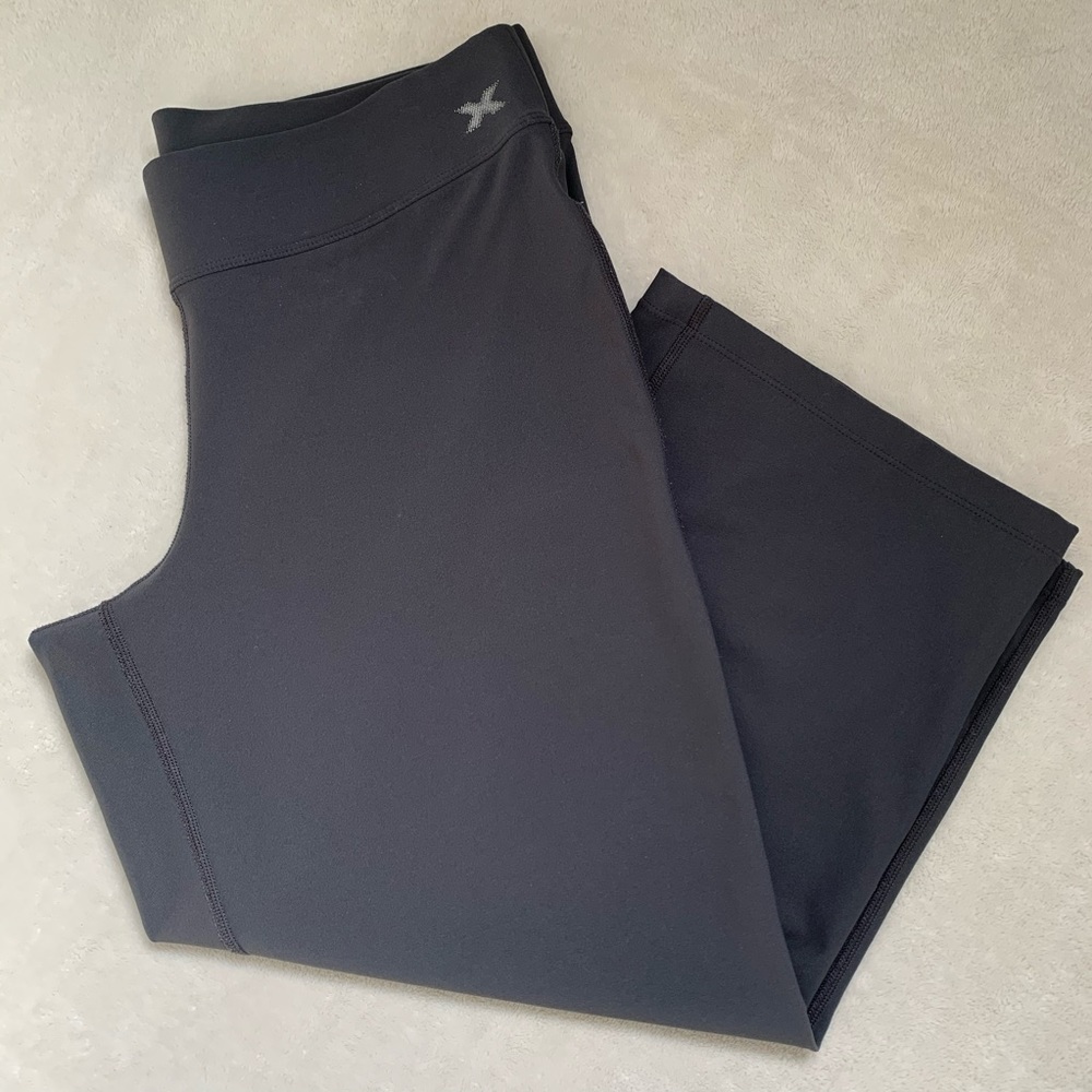 Xersion Active Athletic Capris Women’s Medium